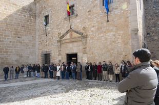 La Diputación de Cáceres recuerda a las víctimas del terrorismo cuando se cumplen 22 años de los atentados del 11-M