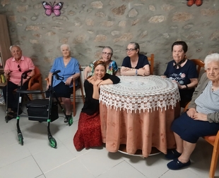 ‘Experiencias. Encuentros Narrativos’: un espacio para la narración oral y la música en directo a los centros de mayores de la provincia de Cáceres