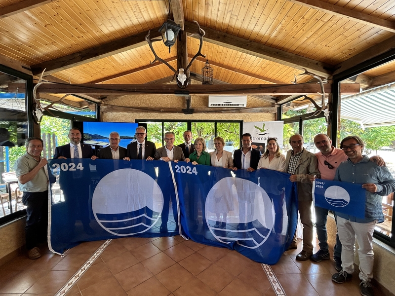 La Junta tiene previsto destinar 2,6 millones de euros a las playas y zonas de baño con Bandera Azul de Extremadura