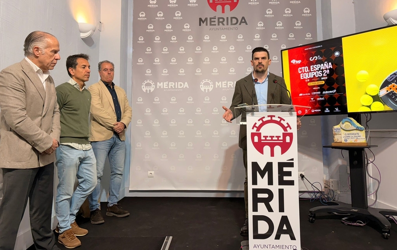 La Junta de Extremadura impulsa el Campeonato de España de Pádel por equipos de 2ª categoría