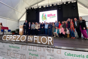 El presidente de la Diputación de Cáceres, en la Fiesta del Cerezo en Flor, celebrada en Piornal y el papel fundamental de agricultores y agricultoras