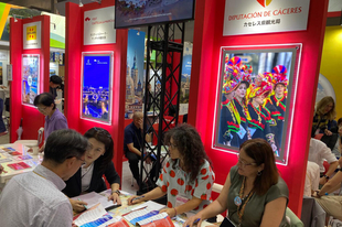 La provincia de Cáceres se promociona en la Feria Internacional de Turismo de Japón