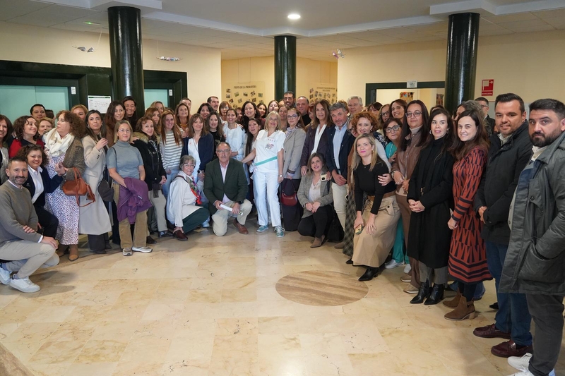 La consejera de Salud y Servicios Sociales asiste al 25 Aniversario del Centro Residencial 'Felipe Trigo' de Villanueva de la Serena