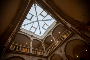 El Centro de Estudios Internacionales Presidenta Charo Cordero abre un nuevo plazo de selección de estudiantes para lista de espera