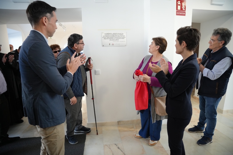 Raquel del Puerto inaugura las obras de ampliación y rehabilitación del Ayuntamiento de Valverde de Leganés