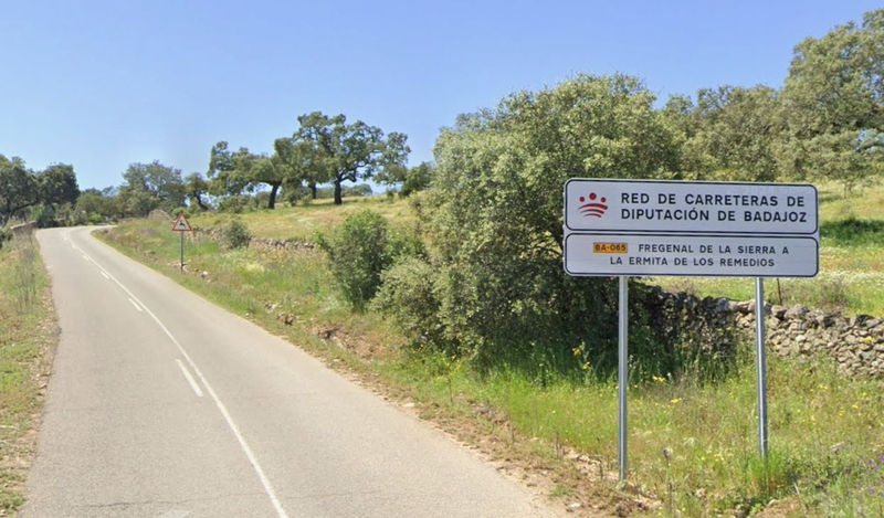 Licitada la mejora de la carretera BA-065 entre Fregenal de la Sierra y la Ermita de los Remedios por más de 600.000 euros