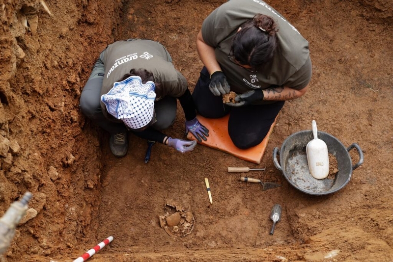 Primeros hallazgos de víctimas de la represión franquista en fosas en el Cementerio de Cáceres