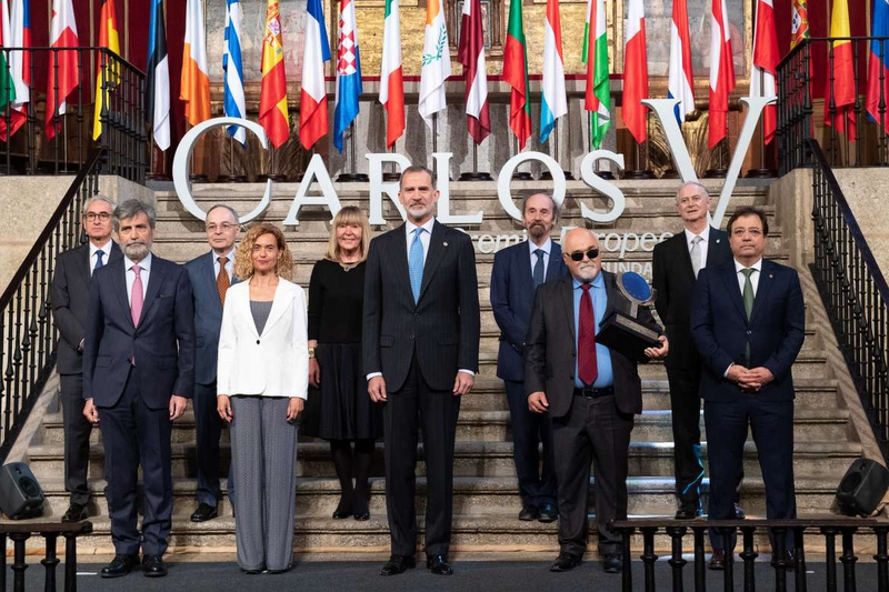 Fernández Vara aboga en el acto de entrega del Premio Carlos V por reforzar la autonomía estratégica de Europa 