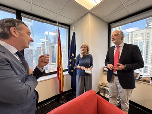 Extremadura como 'la puerta de la hispanidad en Europa' en la Embajada de España en Nueva York
