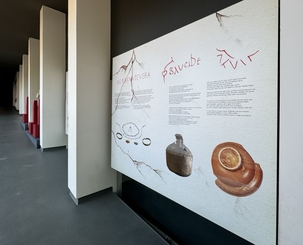 El Festival de Mérida presenta en el Museo Romano de Oiasso (Irún) la exposición ‘Ellas hablan’