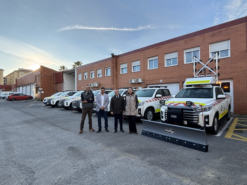 La Junta dispone de 6 nuevos vehículos pick up para conservación de carreteras afectadas por hielo y nieve