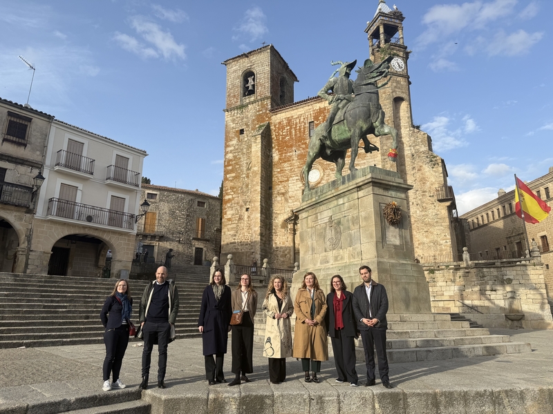 Una delegación de la OCDE visita Extremadura como región seleccionada en el Mecanismo de Impulso al Talento de la UE