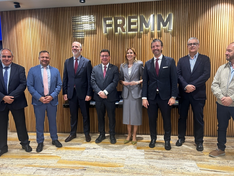 La Junta refuerza la colaboración con Murcia en formación industrial y en proyectos del sector económico de la defensa